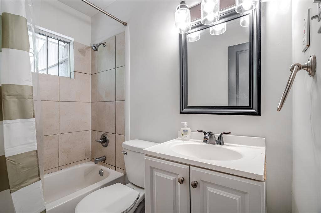 6 BR in Atlanta