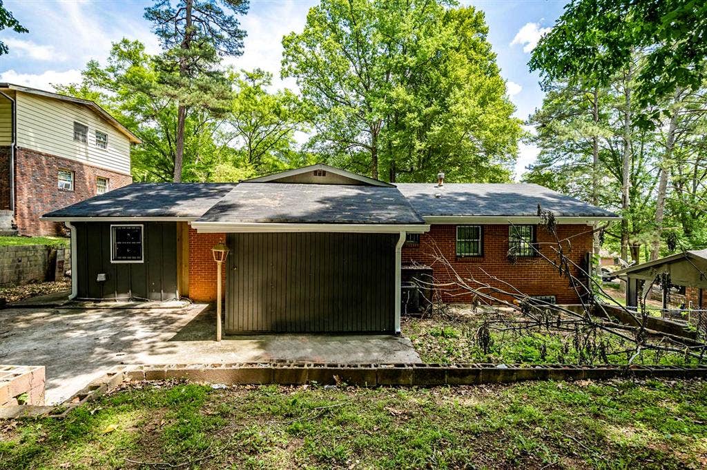 6 BR in Atlanta