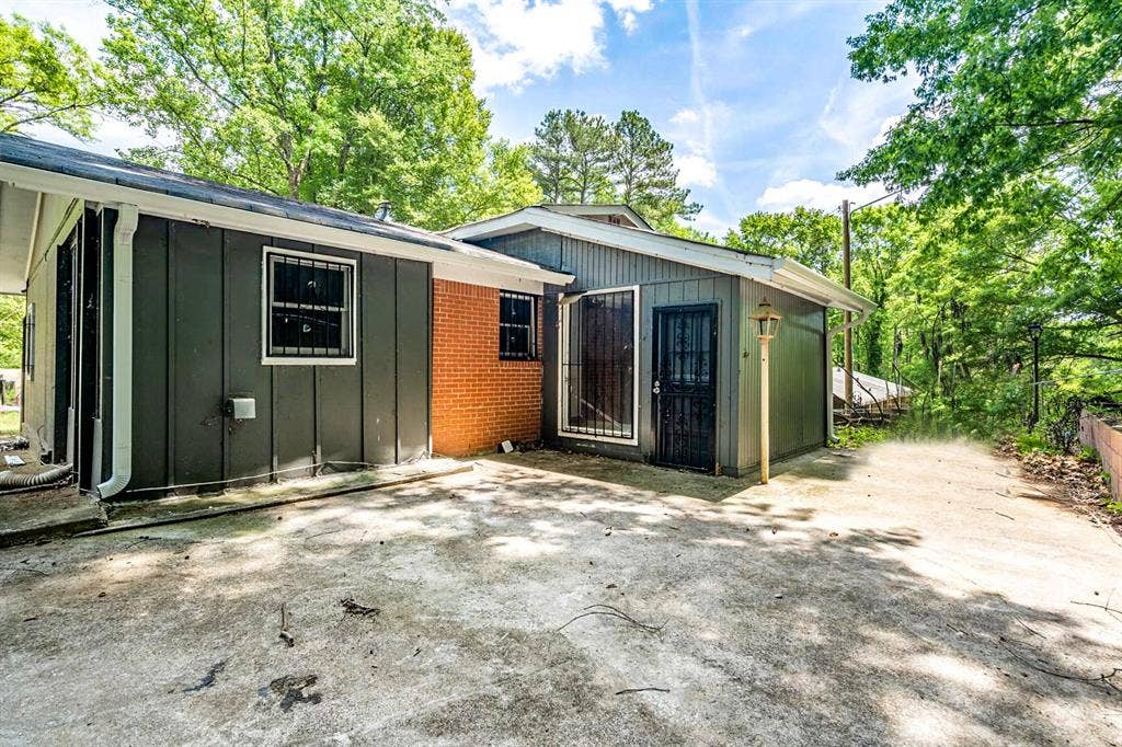 6 BR in Atlanta