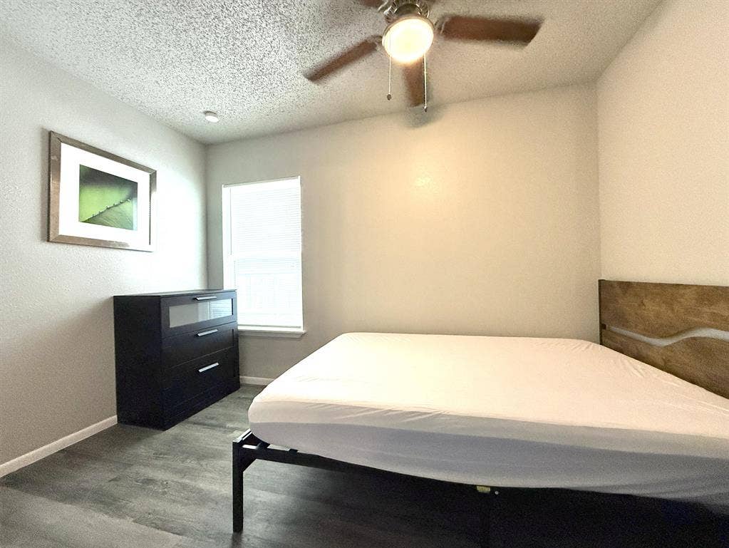 6 BR in San Antonio