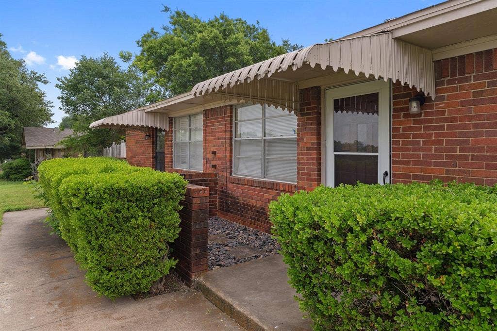 5 BR in DeSoto