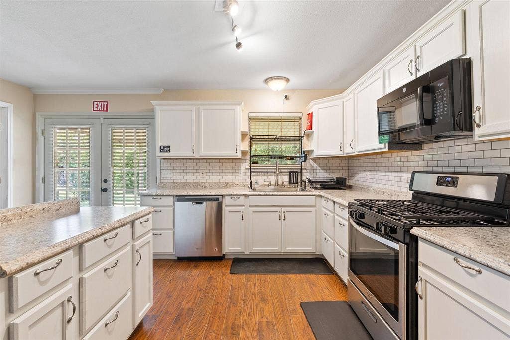 7 BR in Dallas