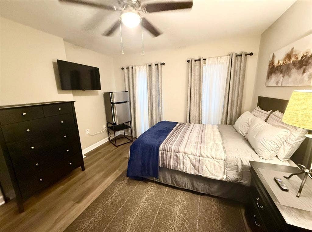 2 BR in Charlotte