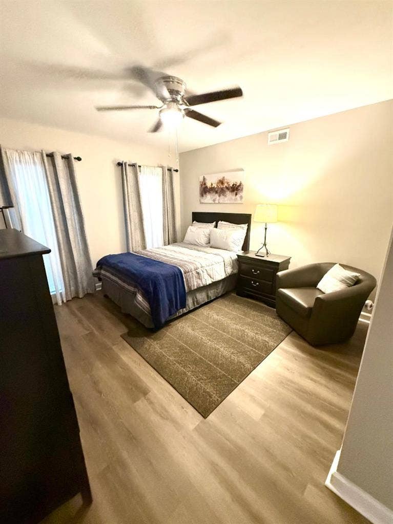 2 BR in Charlotte