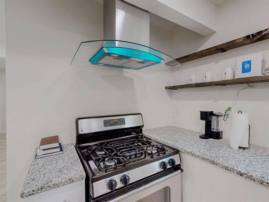10 BR in Decatur