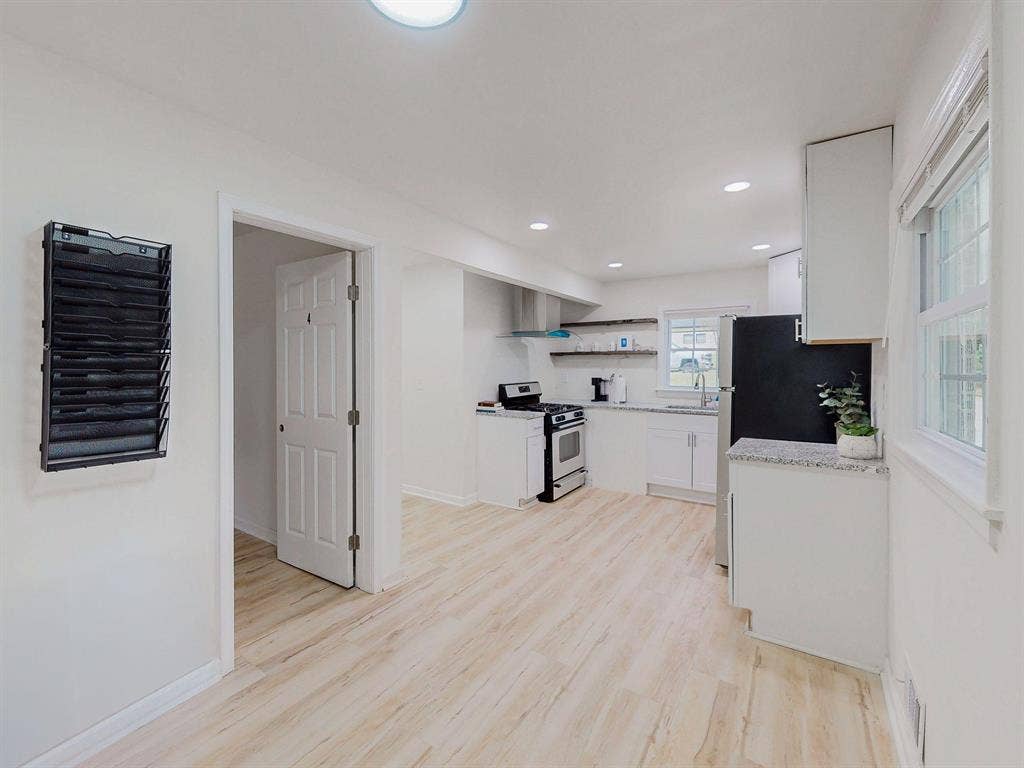 10 BR in Decatur