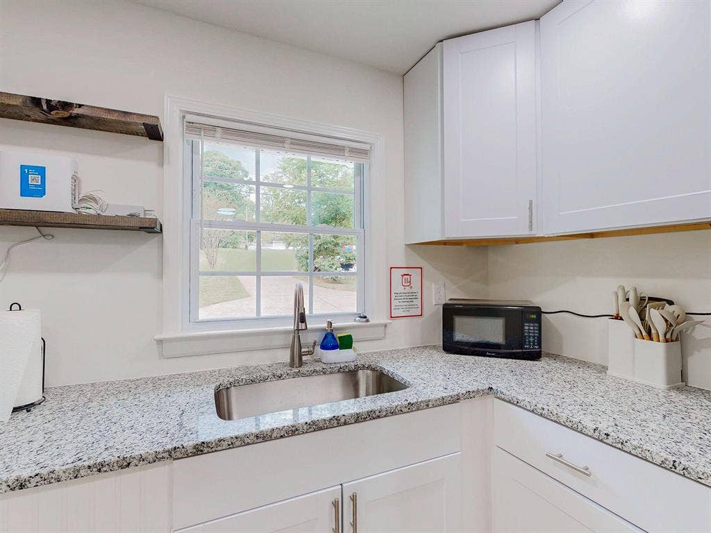 10 BR in Decatur