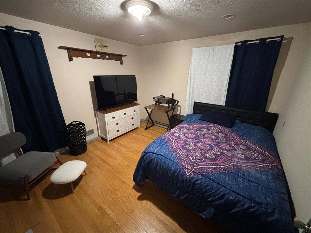 3 BR in Louisville