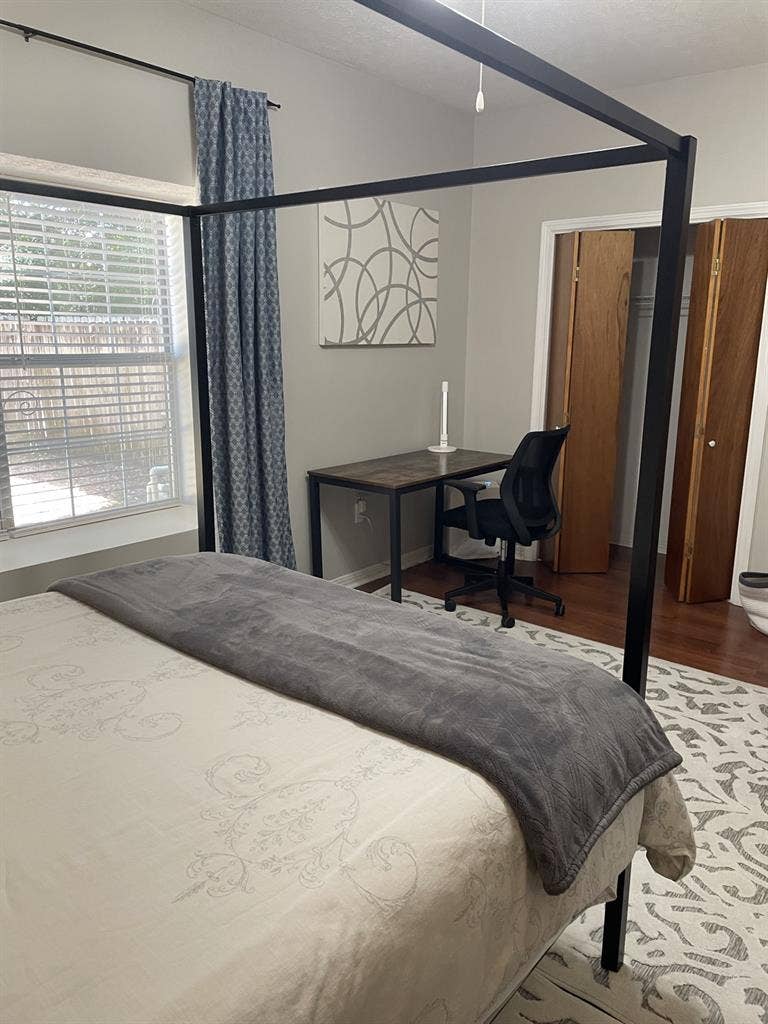 Rooms to Rent - 3/2 FWB Townhomees