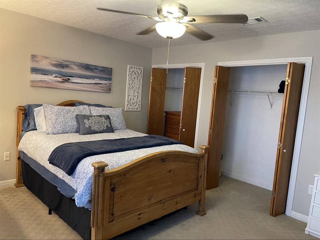 Rooms to Rent - 3/2 FWB Townhomees