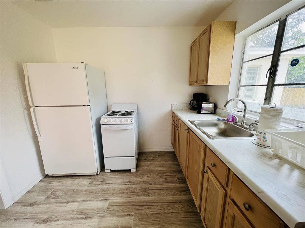 4 BR in St. Petersburg