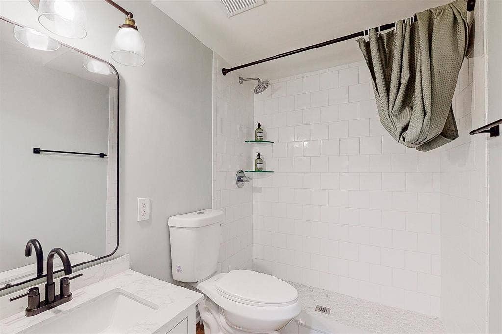 3 BR in Union City