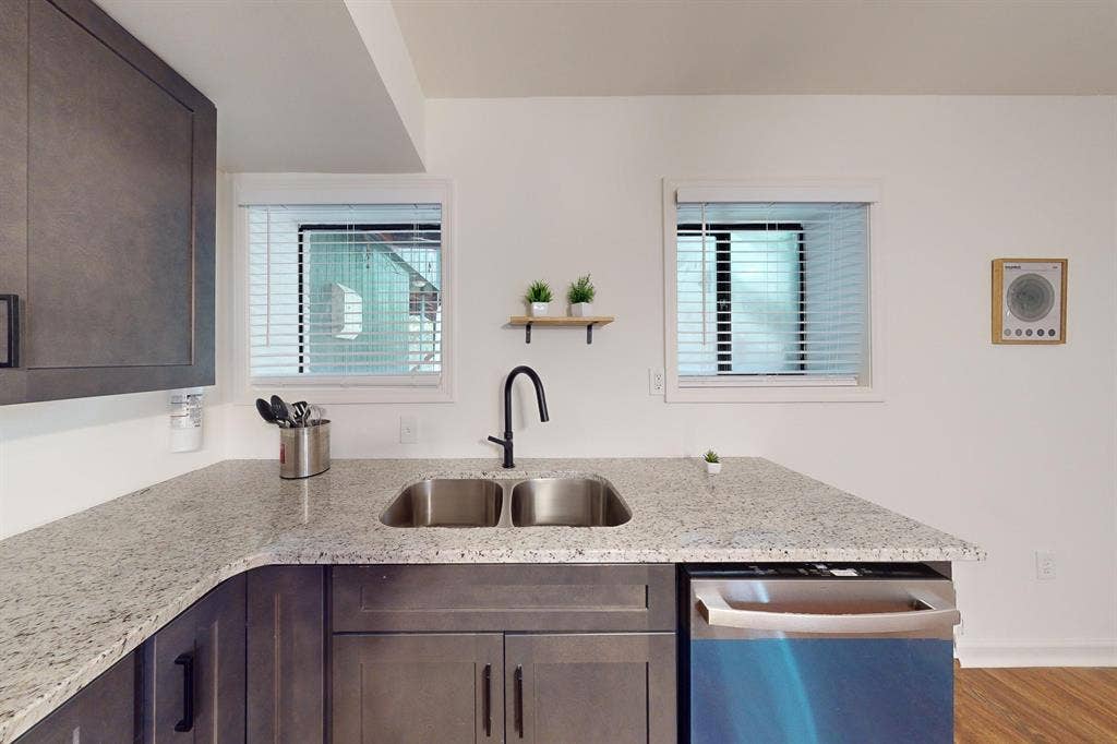 3 BR in Union City