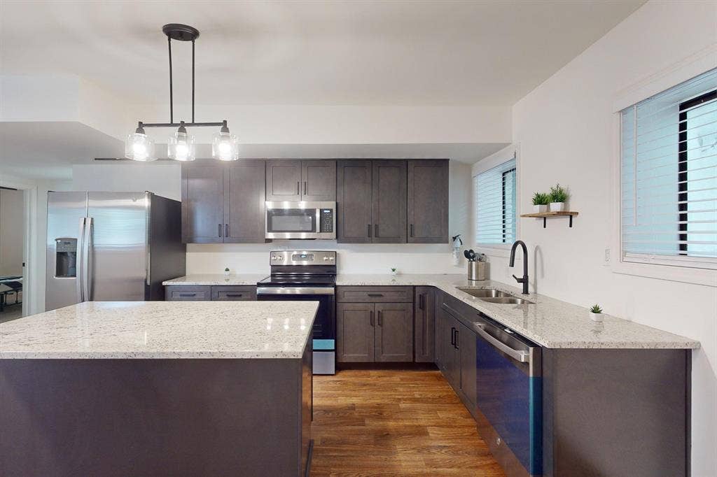 3 BR in Union City