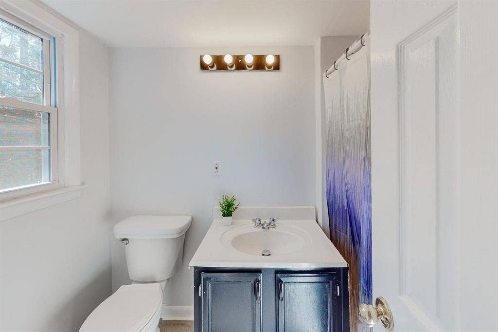 8 BR in Decatur