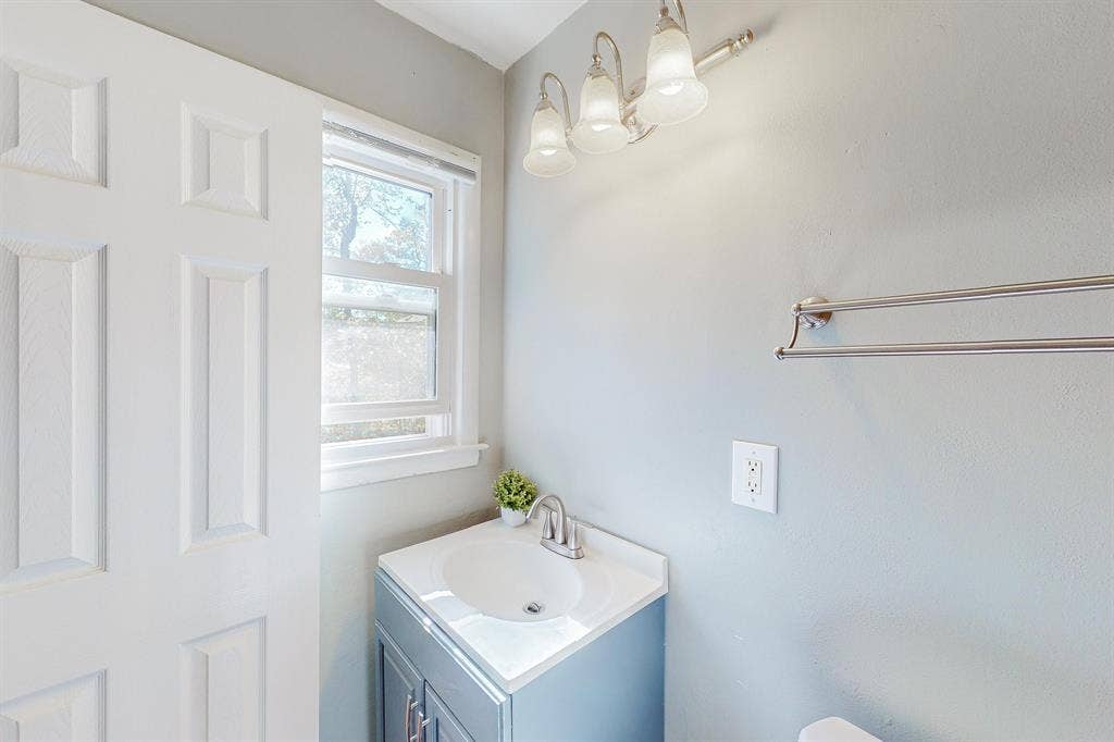 8 BR in Decatur