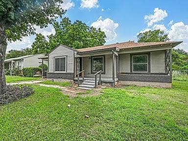 5 BR in Dallas