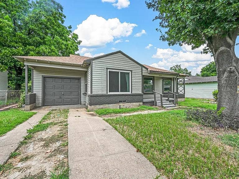 5 BR in Dallas
