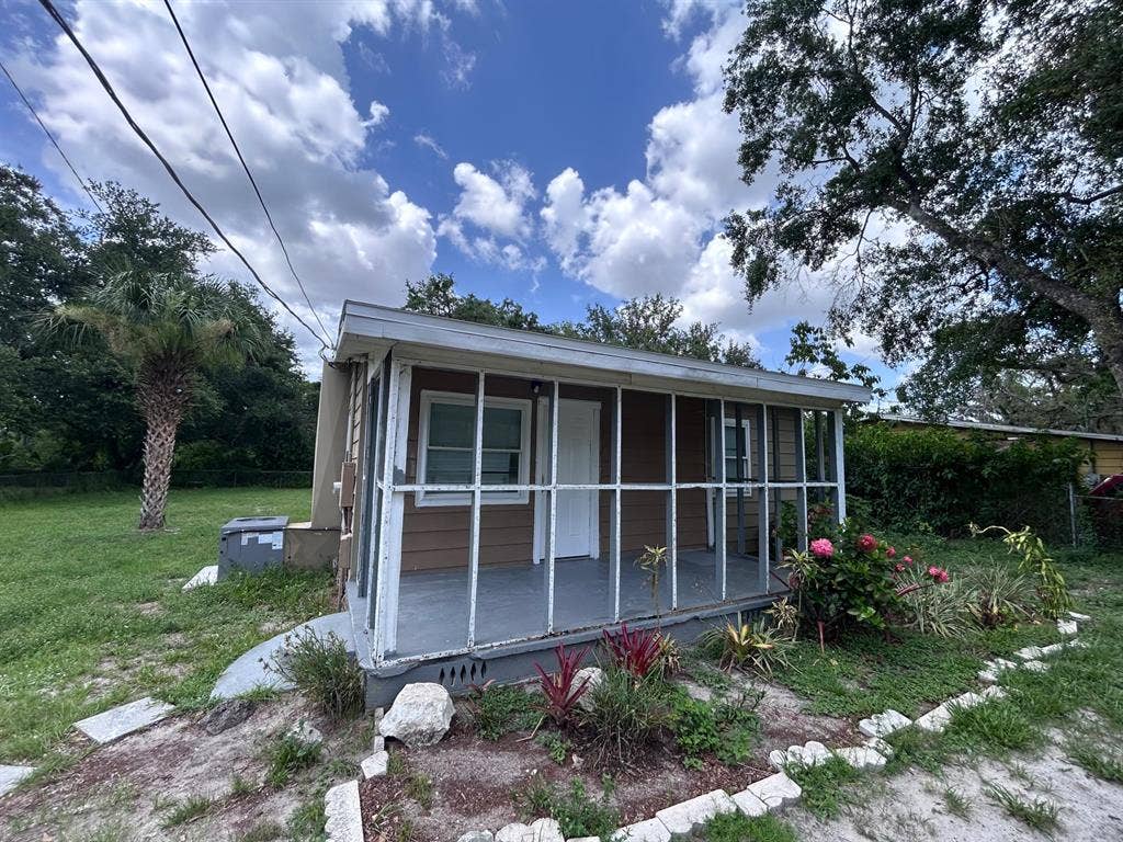 4 BR in Tampa