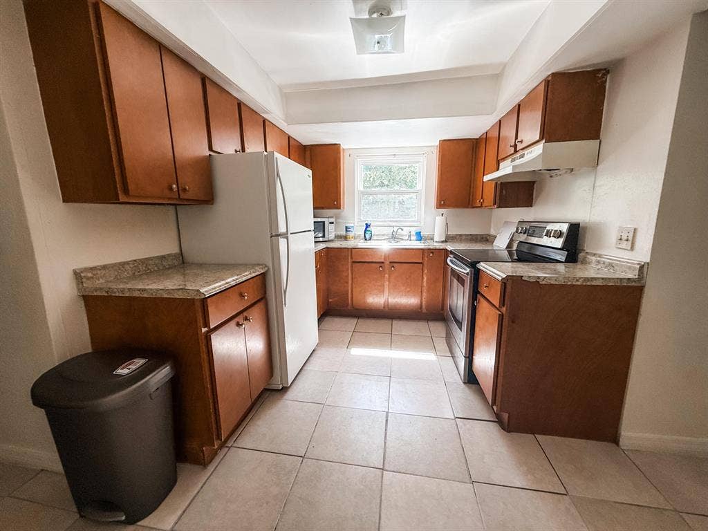4 BR in Tampa
