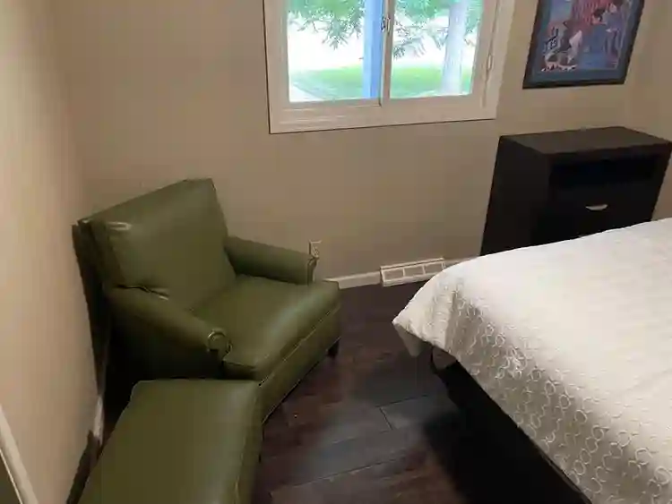 2 BR in Englewood