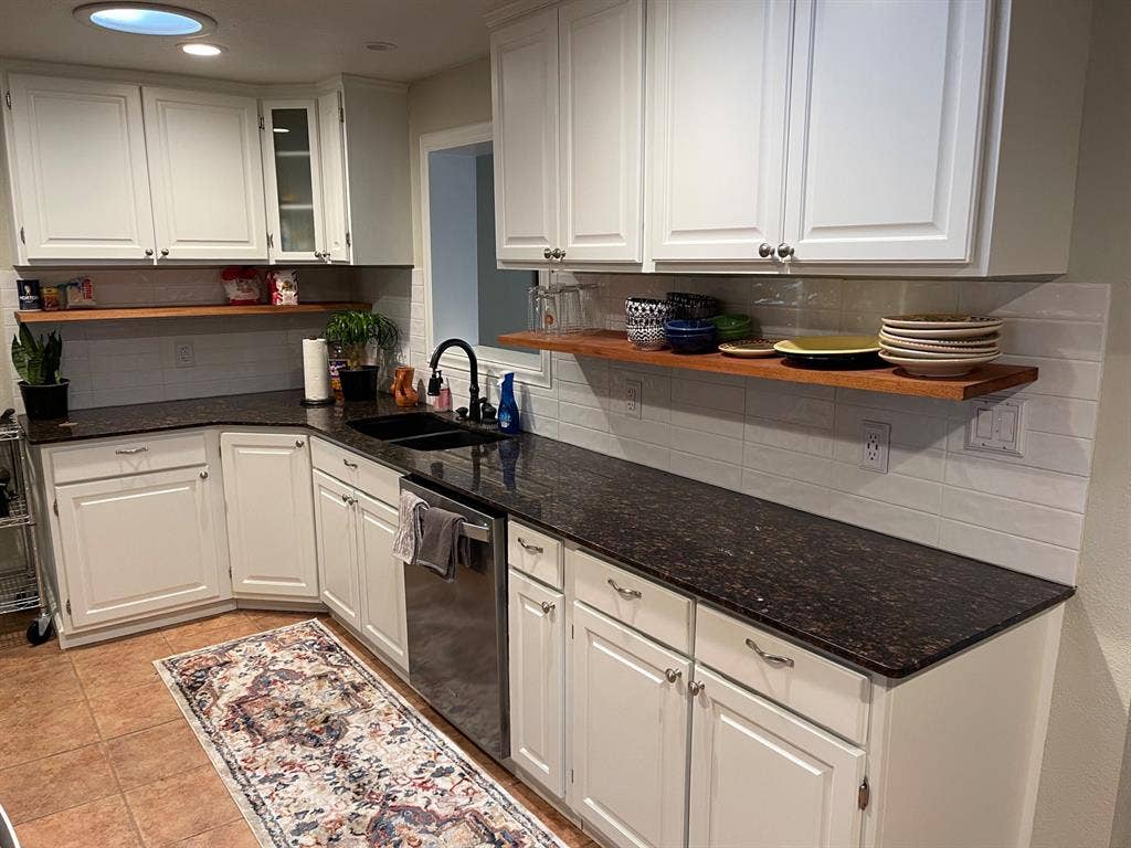 2 BR in Englewood