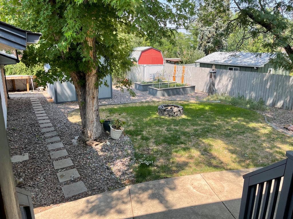 2 BR in Englewood