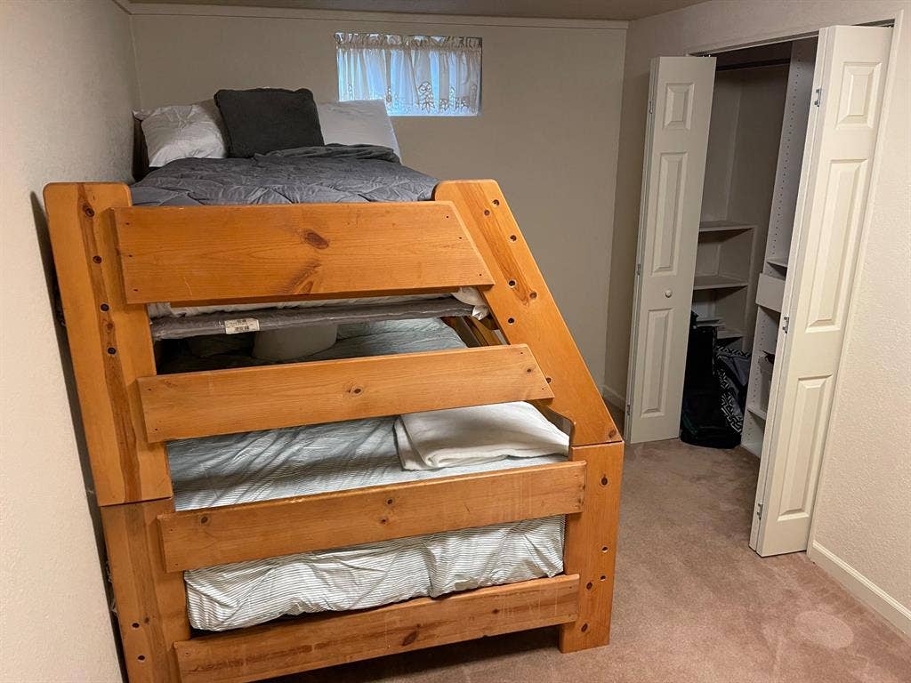 2 BR in Englewood