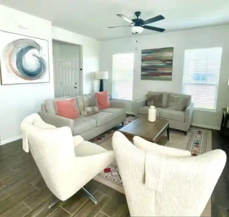 1 BR in San Marcos