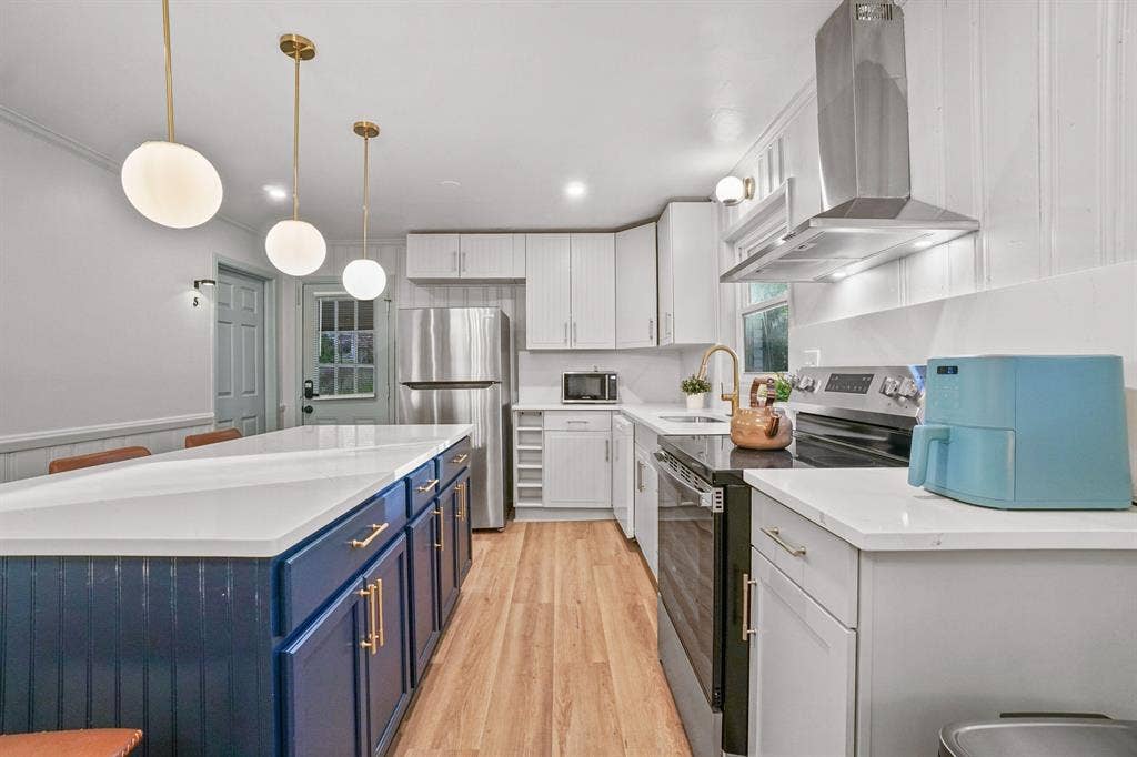 9 BR in Decatur