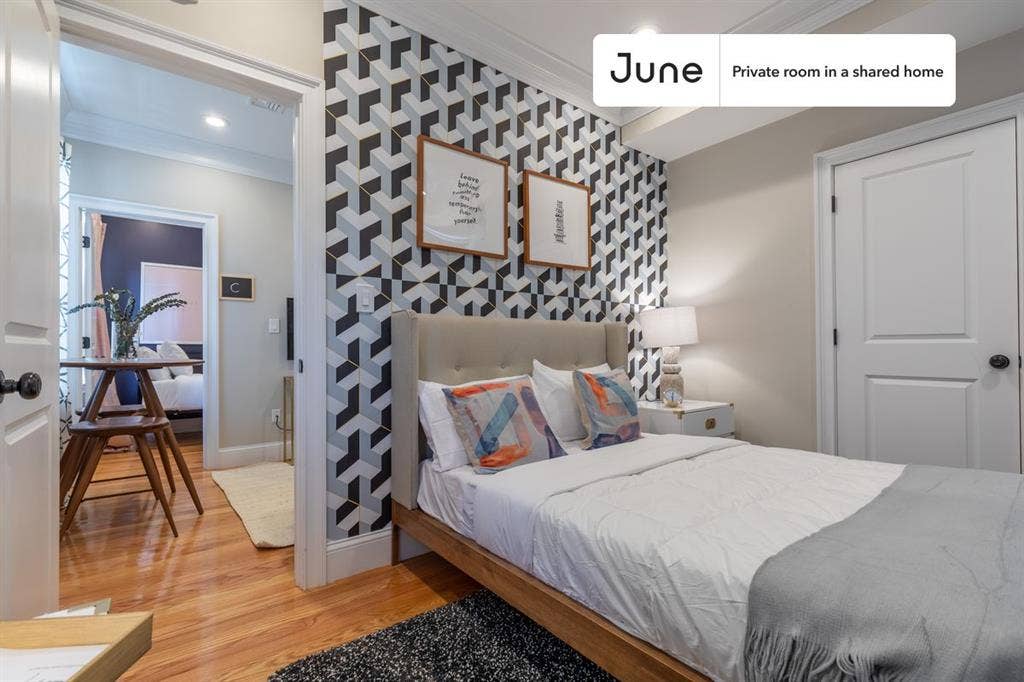 3 BR in Boston