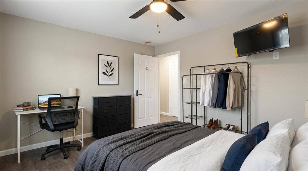 6 BR in Dallas