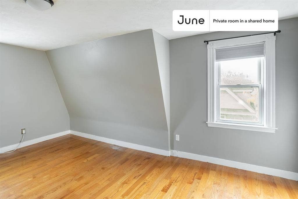 6 BR in Boston