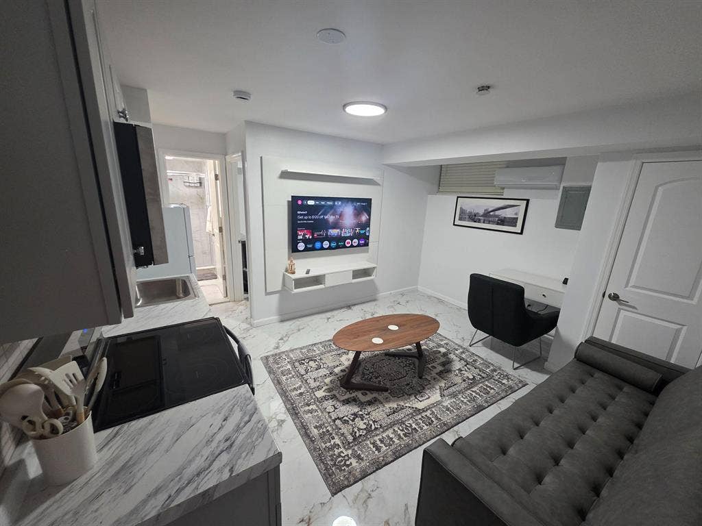 1 BR in Staten Island
