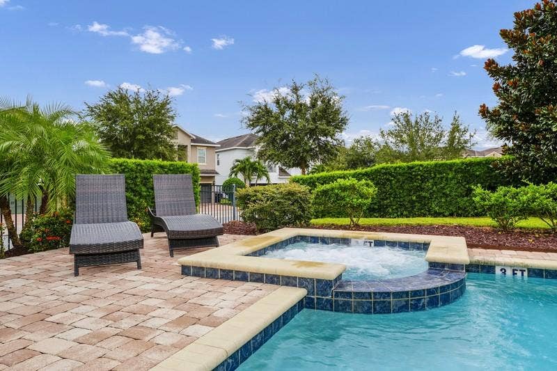 7 BR in Kissimmee