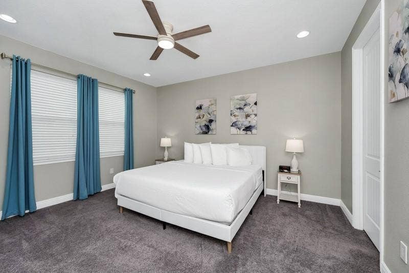7 BR in Kissimmee