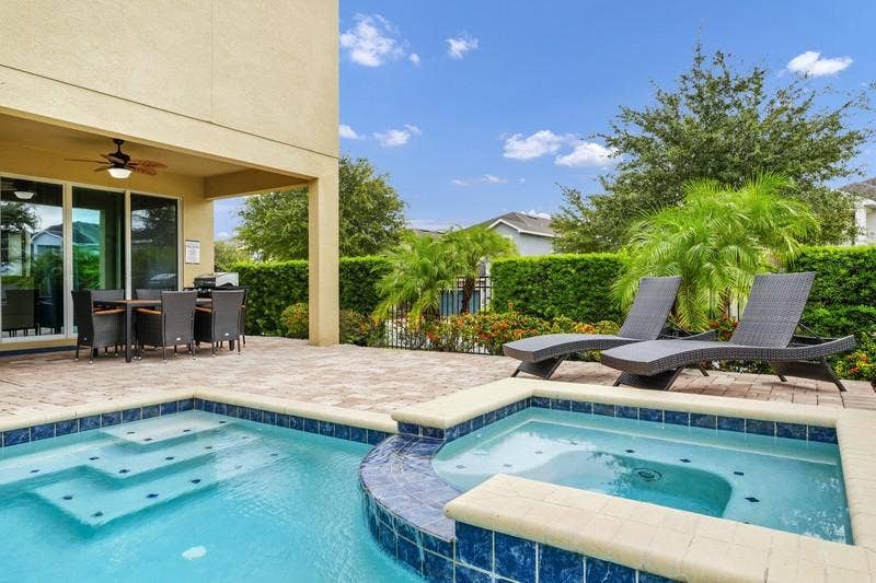 7 BR in Kissimmee
