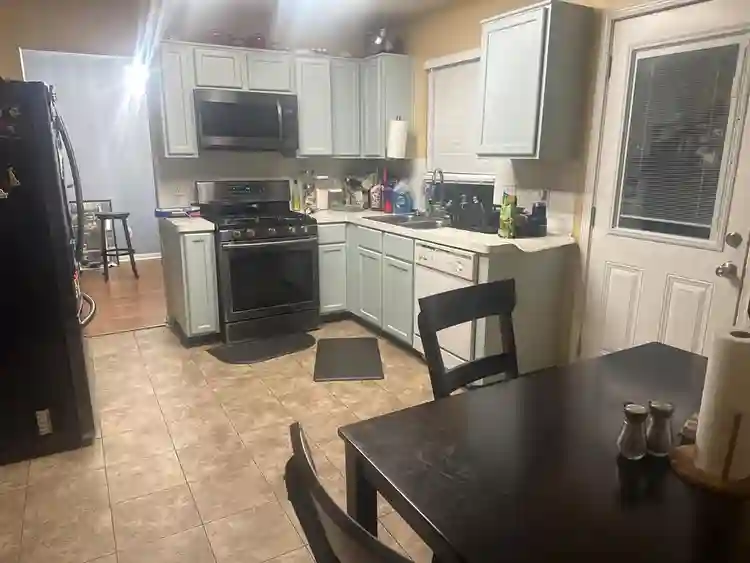 3 BR in Katy