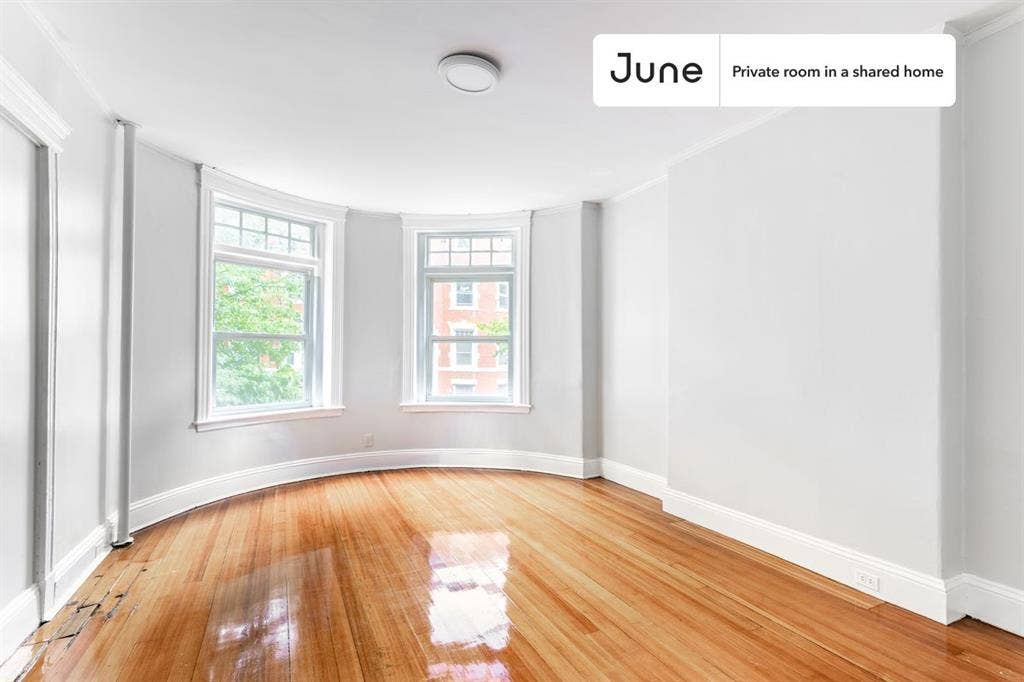 4 BR in Boston