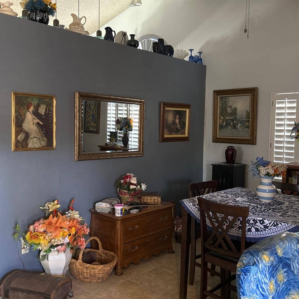 Beautiful room for rent in Peoria