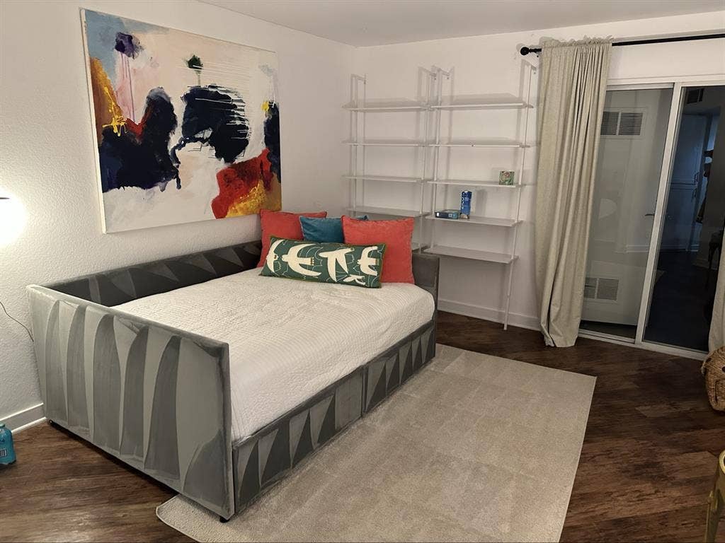 LUXURY APARTMENT private restroomm
