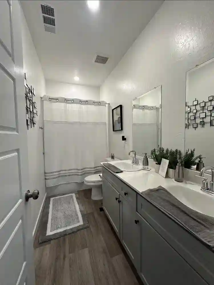 All Female Tenant Living