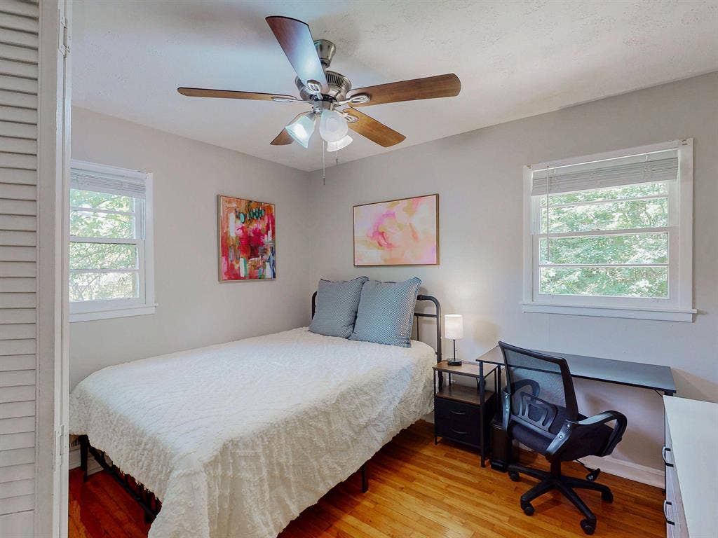 4 BR in Marietta