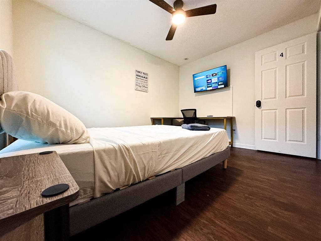 4 BR in Jacksonville
