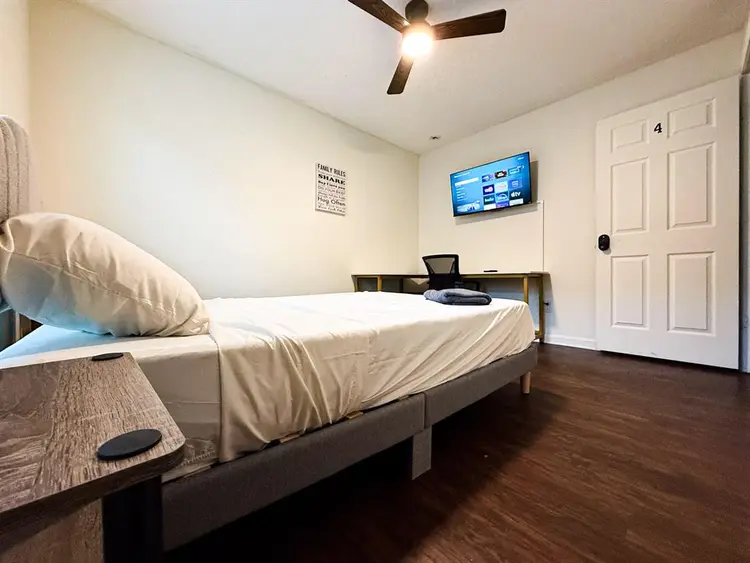 4 BR in Jacksonville