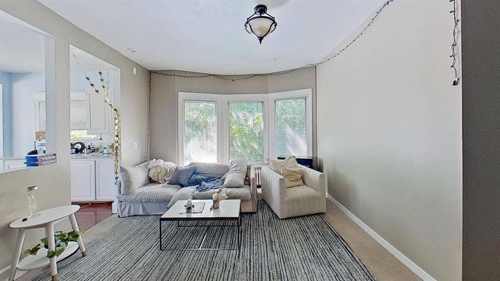1 BR in Seattle