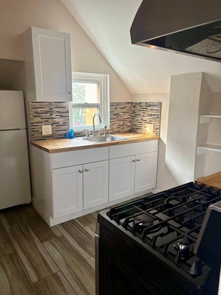 2 BR in Boston