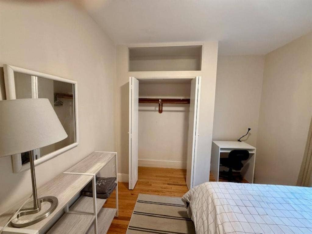 2 BR in Boston