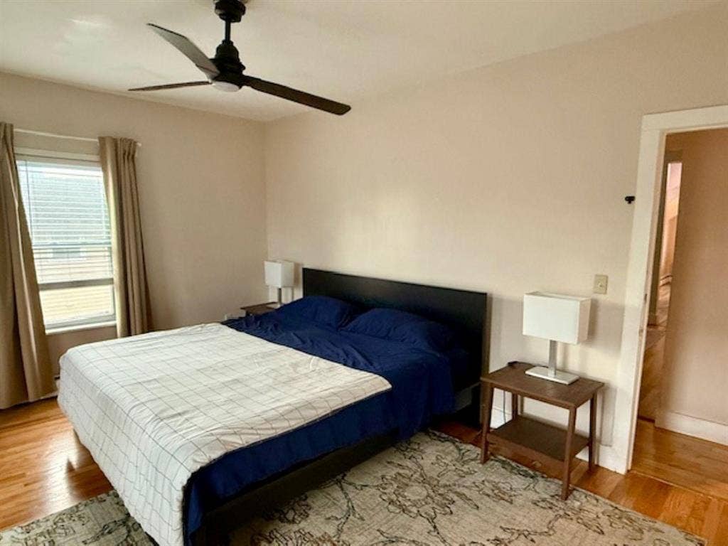 2 BR in Boston