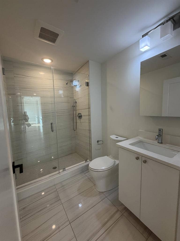 ROOM FOR RENT BRIGHTON ALLSTON LINE